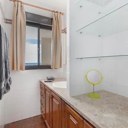 House Christine * كوستا كالما